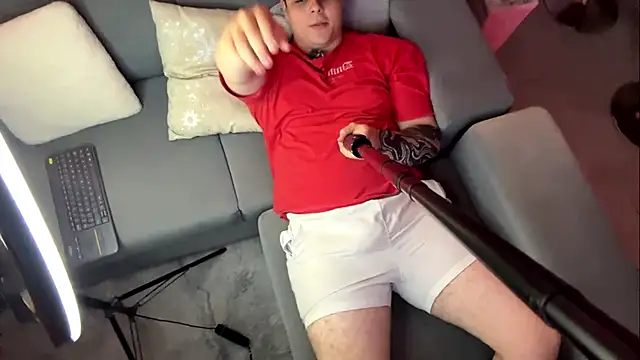 Snapshot of odin_blake chatting on 21, 10, 2025 odin blake online show from 21, 10, 2025