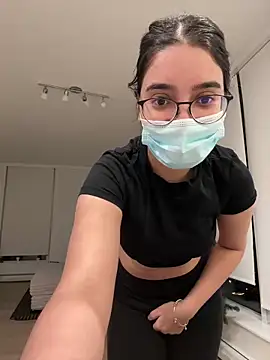 Snapshot of jAsMinE678 chatting on 22, 1, 2025 jAsMinE678 online show from 22, 1, 2025