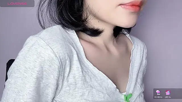 Snapshot of Baenee chatting on 30, 10, 2025 Baenee online show from 30, 10, 2025