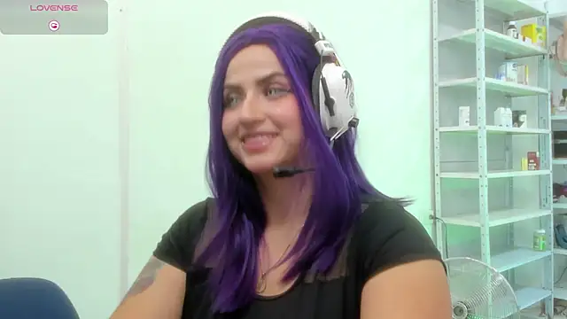 Snapshot of NaharaKamado_ chatting on 19, 9, 2025 NaharaKamado online show from 19, 9, 2025