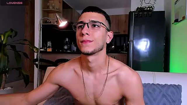 SymonPrince online show from 9, 10, 2025