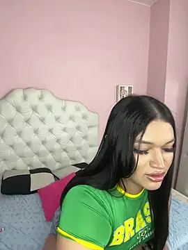 Snapshot of GemaGranadoss chatting on 23, 1, 2025 GemaGranadoss online show from 23, 1, 2025