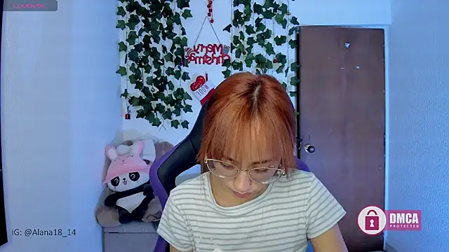 Snapshot of Alana_Pherson chatting on 4, 1, 2025 Alana Pherson online show from 4, 1, 2025