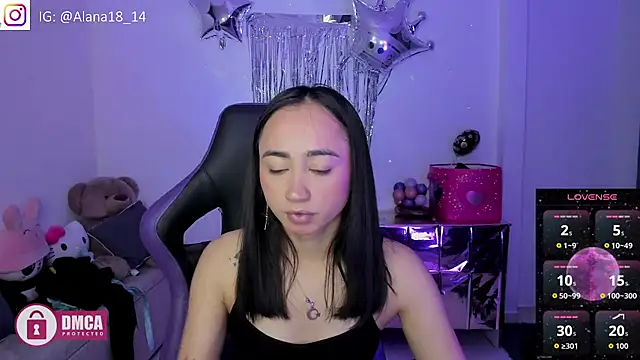 Snapshot of Alana_Pherson chatting on 10, 9, 2025 Alana Pherson online show from 10, 9, 2025