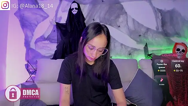 Snapshot of Alana_Pherson chatting on 7, 10, 2025 Alana Pherson online show from 7, 10, 2025