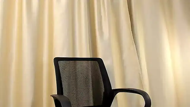 Snapshot of a_lejandro_0_8 chatting on 15, 1, 2025 a lejandro 0 8 online show from 15, 1, 2025