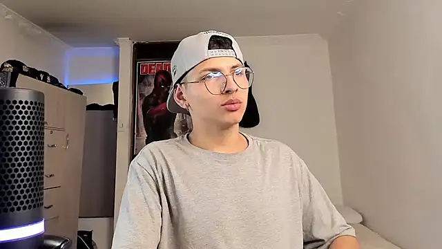 Snapshot of a_lejandro_0_8 chatting on 20, 1, 2025 a lejandro 0 8 online show from 20, 1, 2025