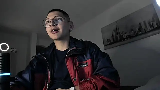 Snapshot of a_lejandro_0_8 chatting on 14, 3, 2025 a lejandro 0 8 online show from 14, 3, 2025