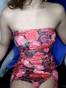 Snapshot of Leeeezzzz_roy chatting on 12, 10, 2025 Leeeezzzz roy online show from 12, 10, 2025