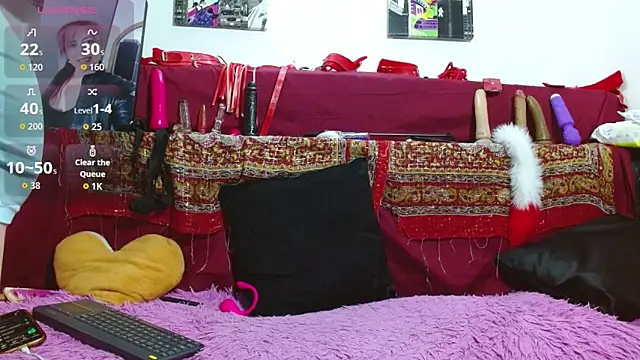 Snapshot of Wiktoria_Brownx chatting on 28, 11, 2025 Wiktoria Brownx online show from 28, 11, 2025