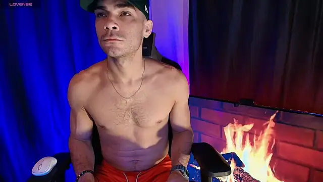 sexyboycolombi4 online show from 23, 3, 2026