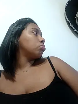 lia mariana online show from 5, 3, 2026