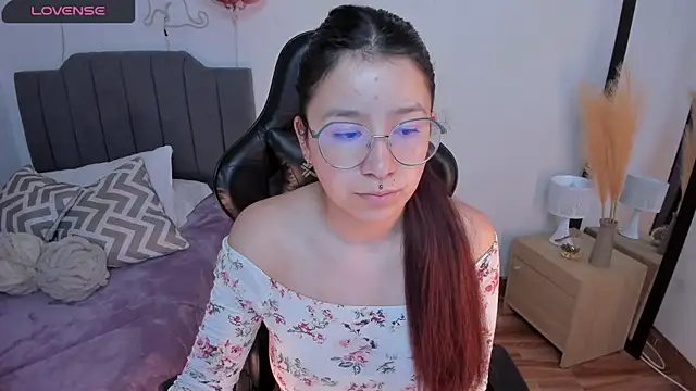 Amy joones online show from 3, 4, 2026