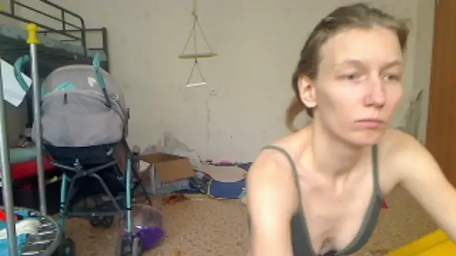 Snapshot of CatFerae chatting on 4, 2, 2025 CatFerae online show from 4, 2, 2025