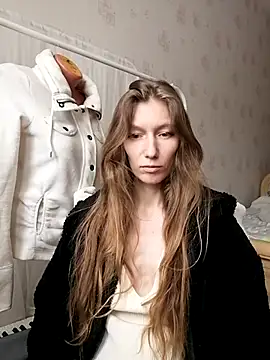 Snapshot of CatFerae chatting on 7, 2, 2025 CatFerae online show from 7, 2, 2025