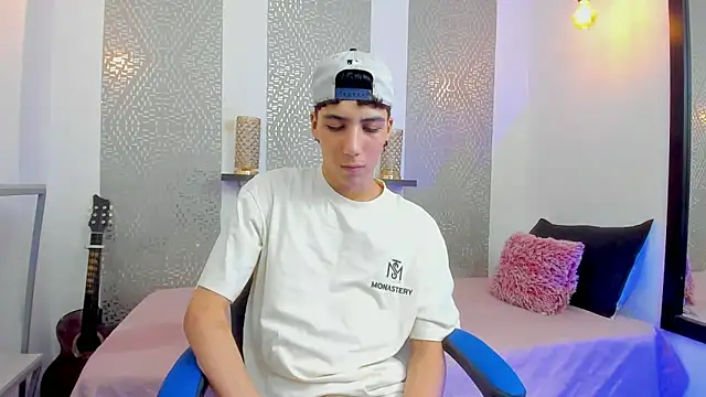 Nikolay Gregori online show from 6, 2, 2025