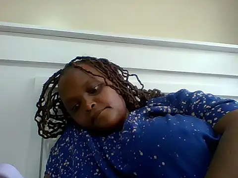 Sexxy-Shie online show from 1, 2, 2025