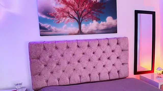 Snapshot of Julianaa_Castro_ chatting on 9, 9, 2025 Julianaa Castro online show from 9, 9, 2025