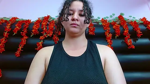 Snapshot of AlaSmith chatting on 2, 2, 2025 AlaSmith online show from 2, 2, 2025