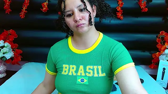 Snapshot of AlaSmith chatting on 4, 2, 2025 AlaSmith online show from 4, 2, 2025