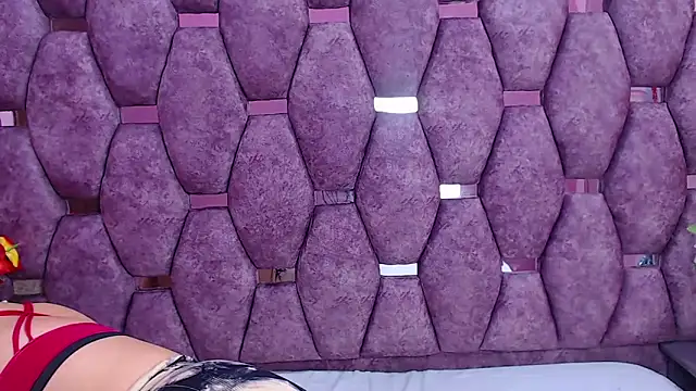 Snapshot of AlaSmith chatting on 4, 3, 2025 AlaSmith online show from 4, 3, 2025