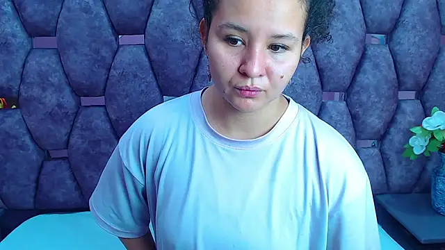 Snapshot of AlaSmith chatting on 7, 3, 2025 AlaSmith online show from 7, 3, 2025