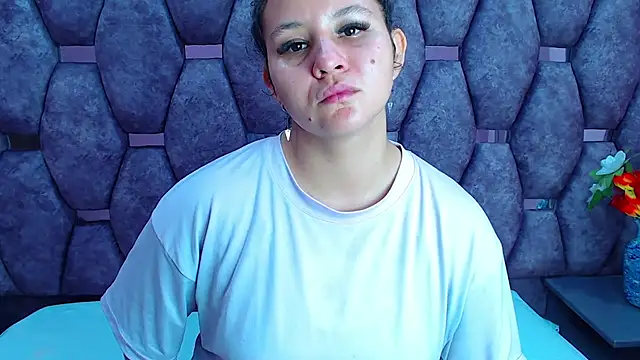 Snapshot of AlaSmith chatting on 13, 3, 2025 AlaSmith online show from 13, 3, 2025