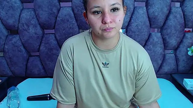 Snapshot of AlaSmith chatting on 22, 3, 2025 AlaSmith online show from 22, 3, 2025