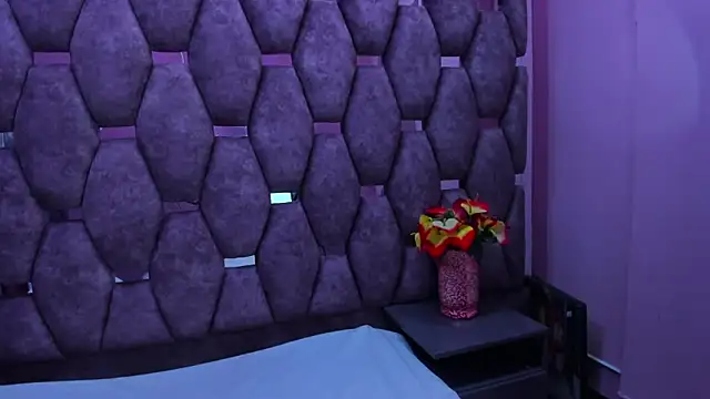 Snapshot of AlaSmith chatting on 20, 11, 2025 AlaSmith online show from 20, 11, 2025