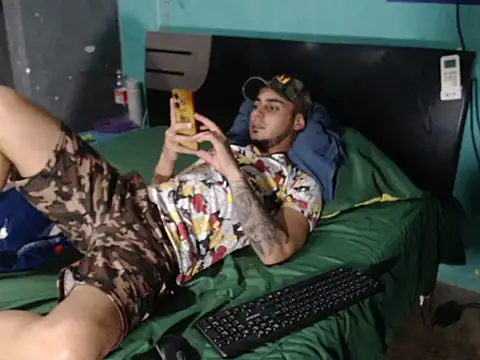 Snapshot of xxxxhotxoxo chatting on 21, 11, 2025 xxxxhotxoxo online show from 21, 11, 2025