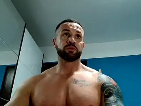 Snapshot of Magnificmuscles89 chatting on 3, 2, 2025 Magnificmuscles89 online show from 3, 2, 2025