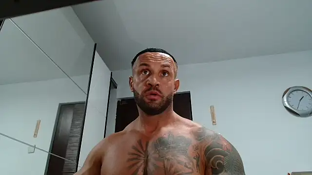 Magnificmuscles89 online show from 18, 1, 2026