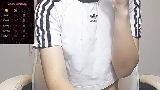 Snapshot of RRUUBBYYY chatting on 28, 11, 2025 RRUUBBYYY online show from 28, 11, 2025