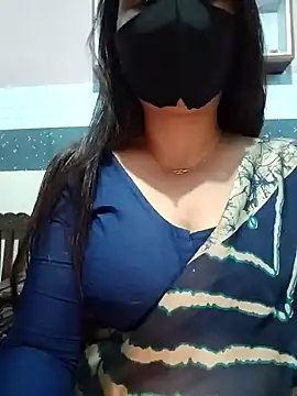 Snapshot of Aishwaryaa_69 chatting on 1, 2, 2025 Aishwaryaa 69 online show from 1, 2, 2025