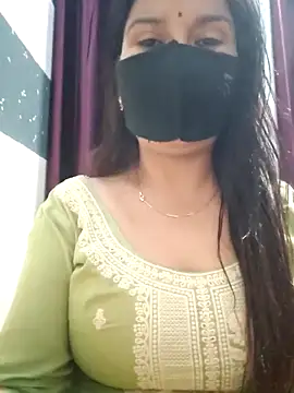 Snapshot of Aishwaryaa_69 chatting on 13, 2, 2025 Aishwaryaa 69 online show from 13, 2, 2025