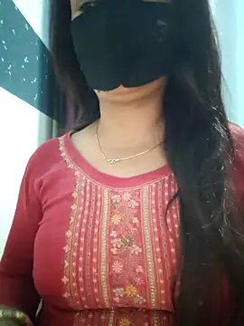 Snapshot of Aishwaryaa_69 chatting on 24, 2, 2025 Aishwaryaa 69 online show from 24, 2, 2025
