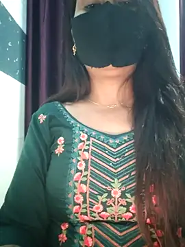 Snapshot of Aishwaryaa_69 chatting on 26, 2, 2025 Aishwaryaa 69 online show from 26, 2, 2025