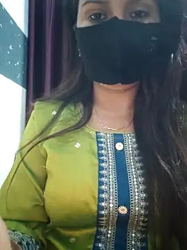 Snapshot of Aishwaryaa_69 chatting on 2, 3, 2025 Aishwaryaa 69 online show from 2, 3, 2025