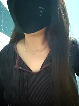 Snapshot of Aishwaryaa_69 chatting on 6, 3, 2025 Aishwaryaa 69 online show from 6, 3, 2025