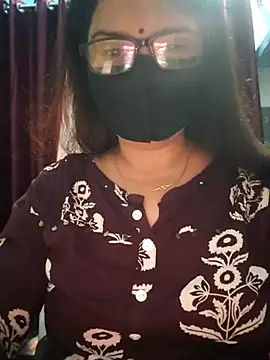 Snapshot of Aishwaryaa_69 chatting on 28, 9, 2025 Aishwaryaa 69 online show from 28, 9, 2025