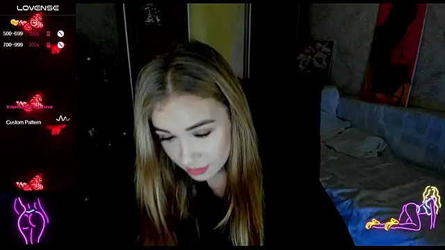 Snapshot of _NigoNika chatting on 10, 1, 2025 NigoNika online show from 10, 1, 2025