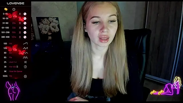 Snapshot of _NigoNika chatting on 7, 11, 2025 NigoNika online show from 7, 11, 2025