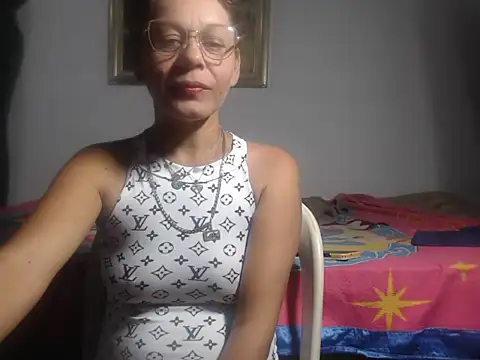 Horney-Blonde online show from 25, 12, 2024