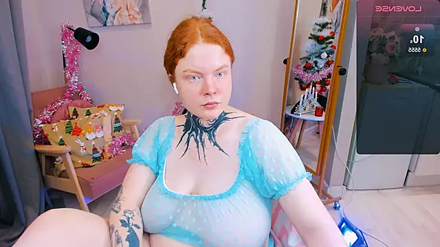 Snapshot of Cassie_xKiss chatting on 27, 12, 2024 Cassie xKiss online show from 27, 12, 2024