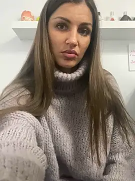 Lanaa19 online show from 6, 1, 2025