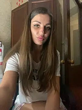 Lanaa19 online show from 7, 1, 2025