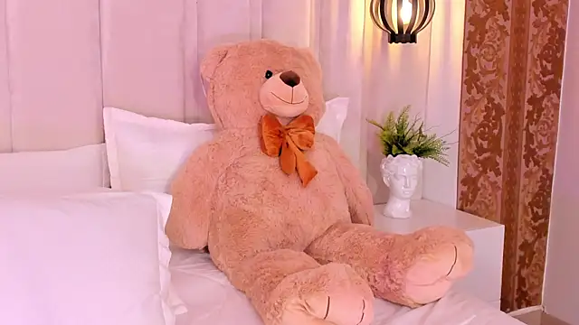 bonniekim  online show from 6, 3, 2025