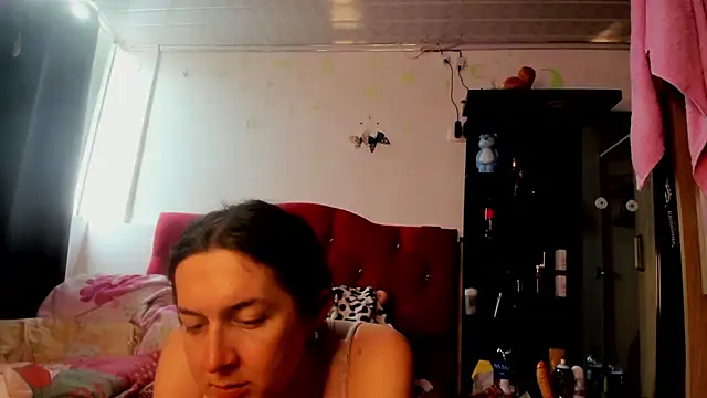 Snapshot of Sweet-Suck69 chatting on 1, 12, 2025 Sweet-Suck69 online show from 1, 12, 2025