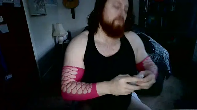 Snapshot of Hairy_Guy30 chatting on 6, 2, 2025 Hairy Guy30 online show from 6, 2, 2025