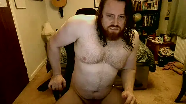 Snapshot of Hairy_Guy30 chatting on 5, 10, 2025 Hairy Guy30 online show from 5, 10, 2025